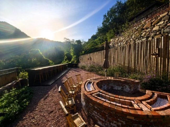 1759136676-4dfb3d041bc0925 1759136676-4dfb3d041bc0925